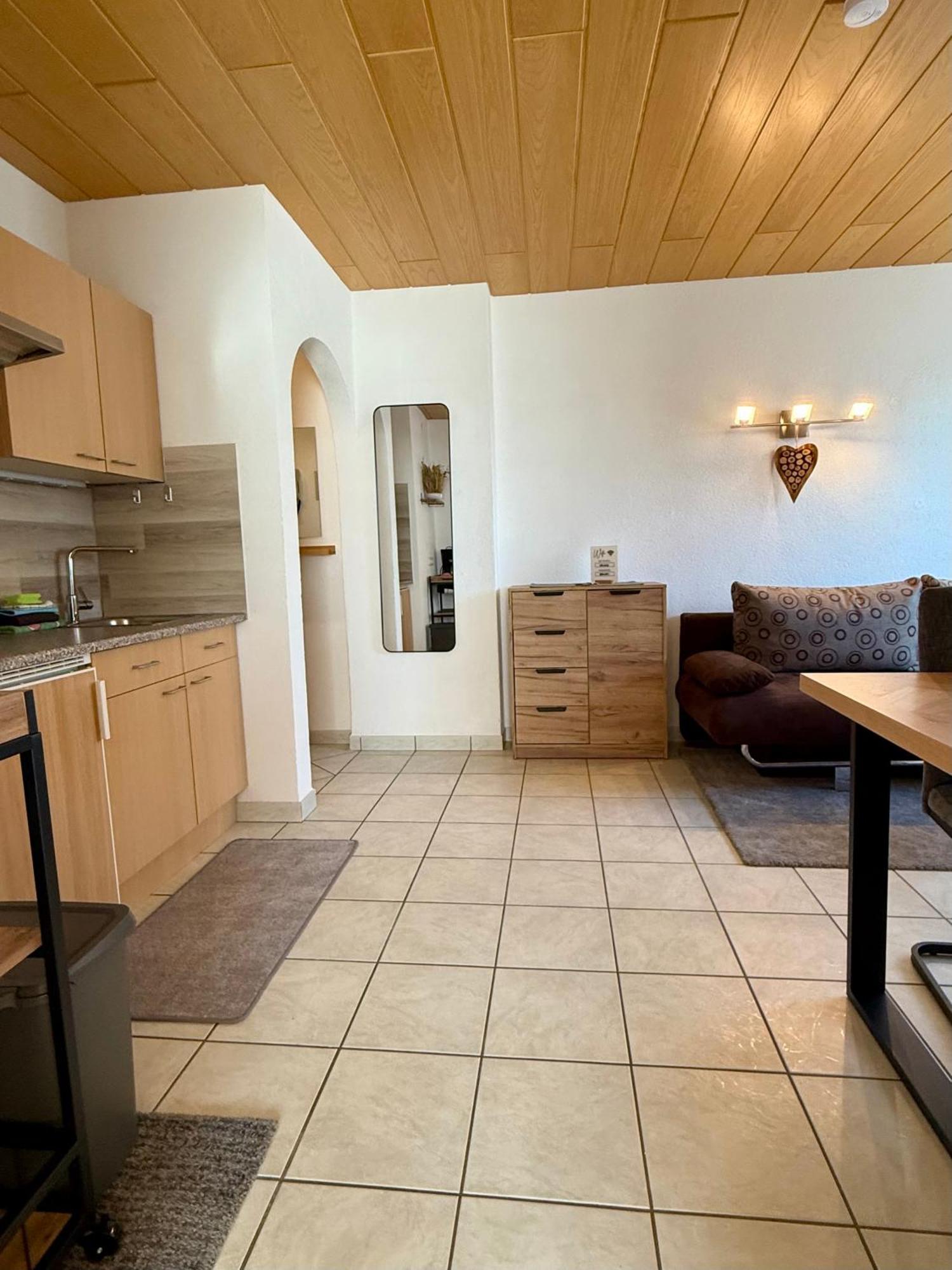 Apartmenthaus Brigitte ลอยทัช ภายนอก รูปภาพ
