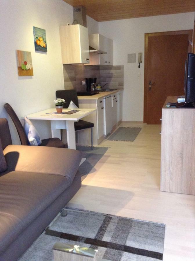 Apartmenthaus Brigitte ลอยทัช ภายนอก รูปภาพ