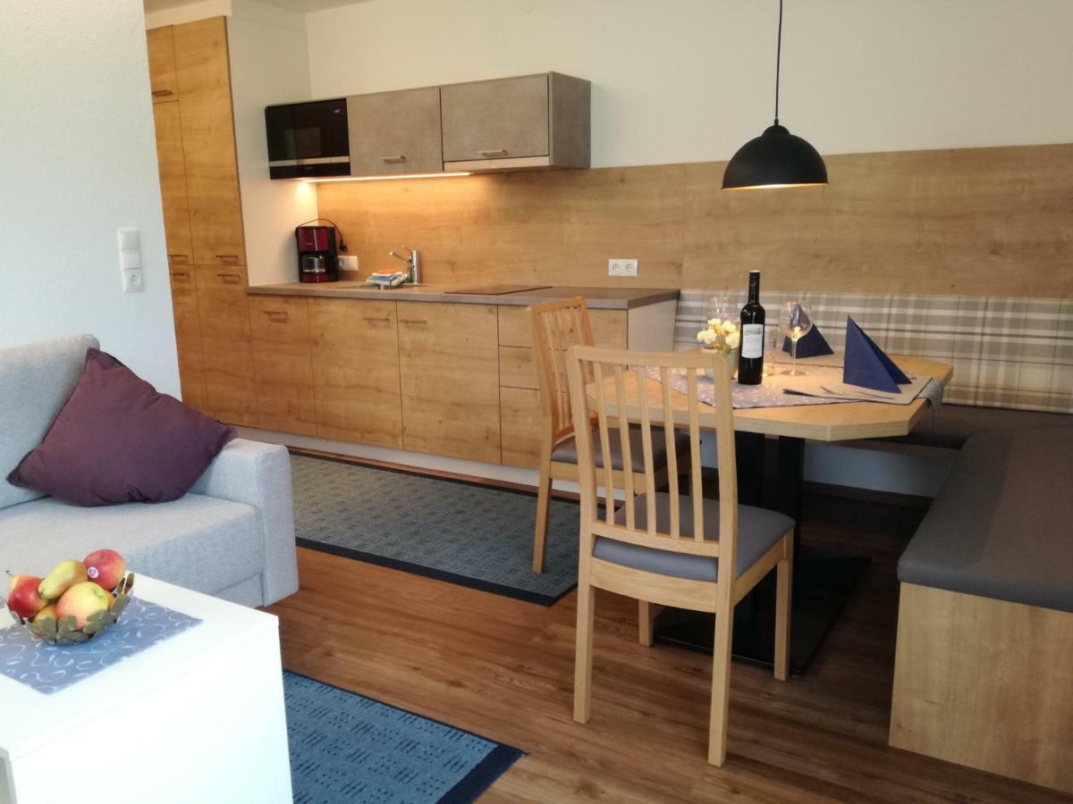 Apartmenthaus Brigitte ลอยทัช ภายนอก รูปภาพ